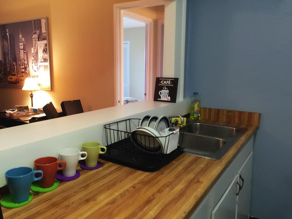 Downtown 1 Bedroom Apartment 18H Атланта Екстер'єр фото